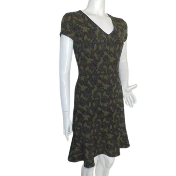 BANANA REPUBLIC FACTORY Dress, 4, Olive Floral, Ruffle hem, Short sleeve - Picture 2 of 15